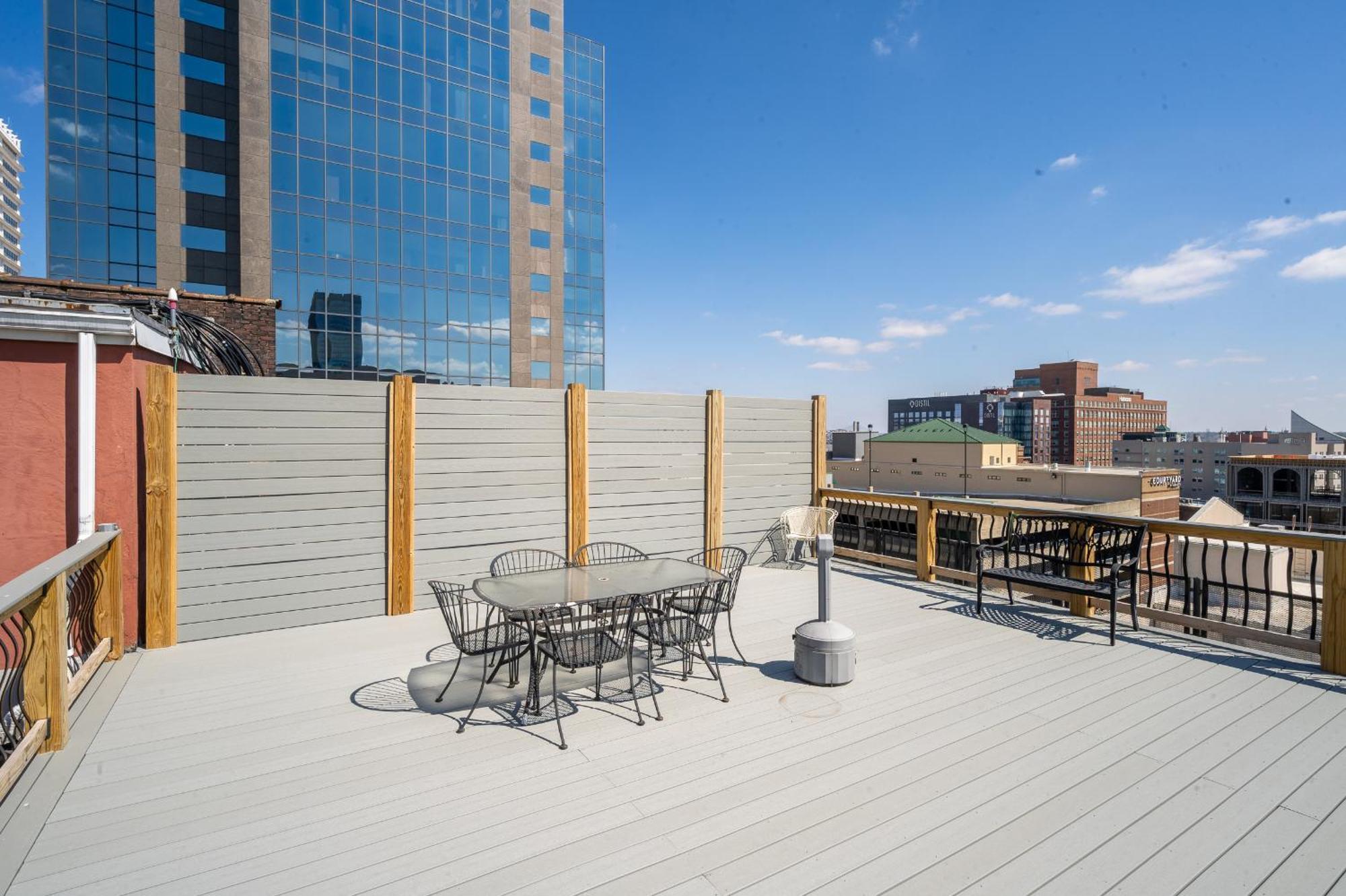 Top Floor Penthouse At The Historic Levy Building Луисвил Екстериор снимка